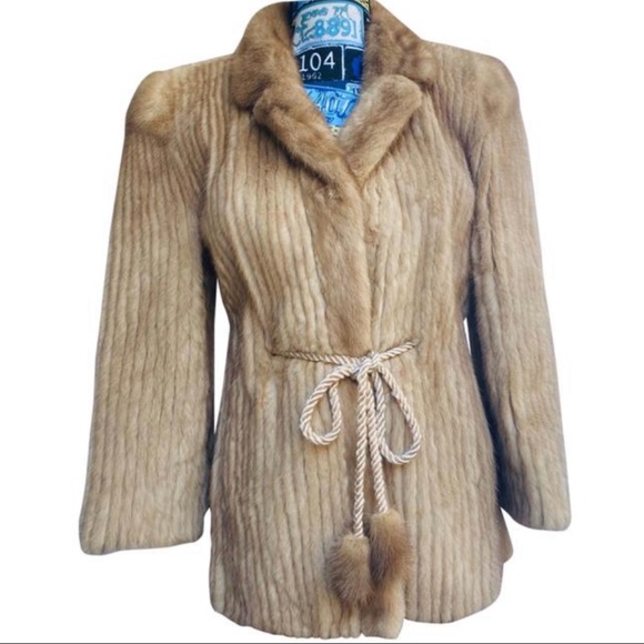 Hudson’s fur Salon Jackets & Blazers - Hudson’s Fur Salon Cost Jacket Coat Tan Sz Medium
